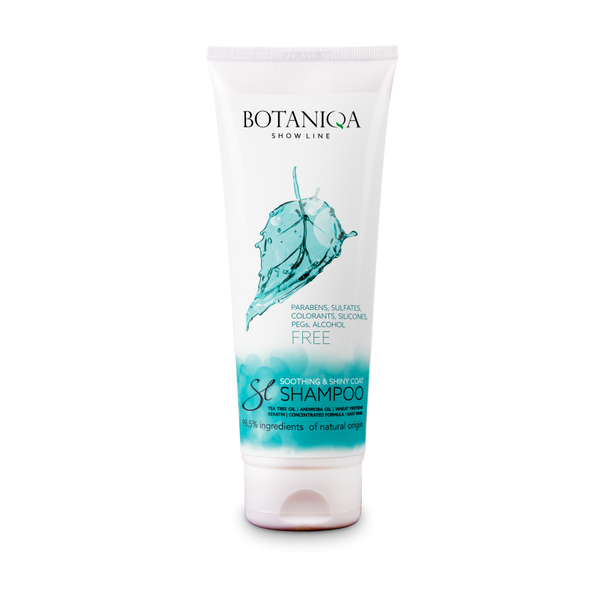Show Line  Soothing & Shiny Coat Shampoo*